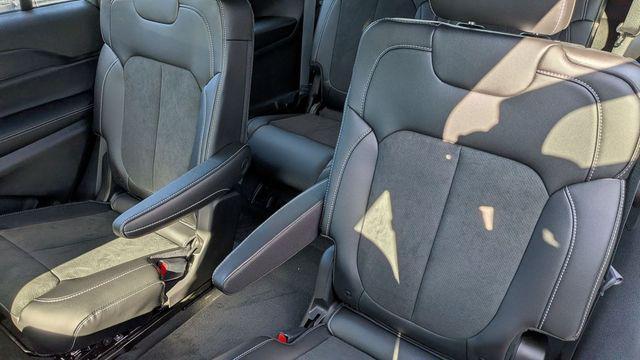 new 2025 Jeep Grand Cherokee L car, priced at $48,135