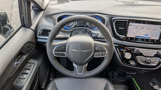 new 2026 Chrysler Pacifica car, priced at $46,705