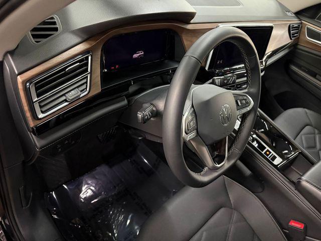 used 2024 Volkswagen Atlas car, priced at $26,000