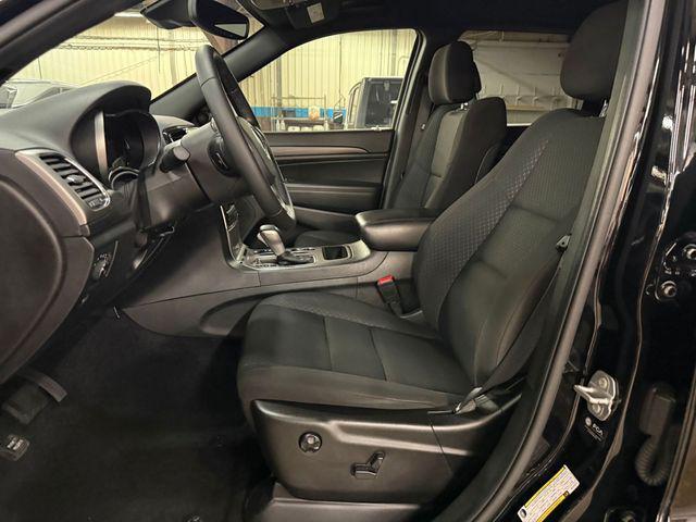 used 2022 Jeep Grand Cherokee car, priced at $22,500