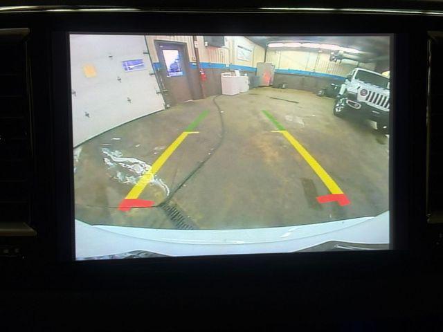 used 2024 Chrysler Pacifica car, priced at $27,650