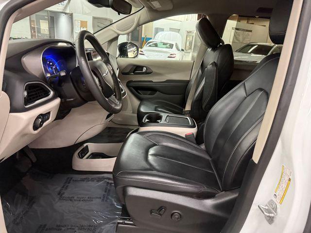 used 2024 Chrysler Pacifica car, priced at $27,650