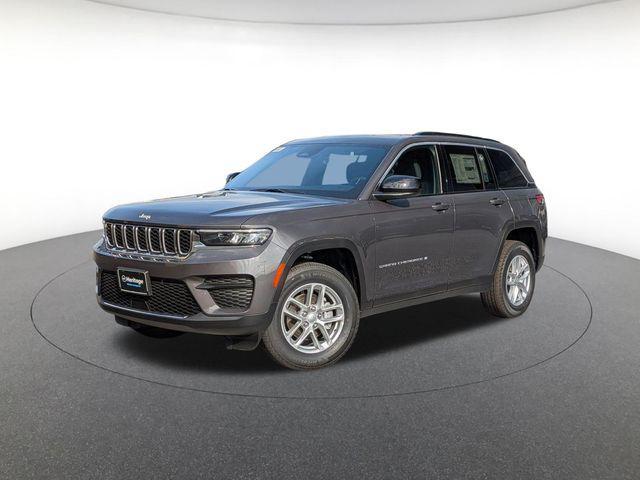 new 2025 Jeep Grand Cherokee car, priced at $42,375