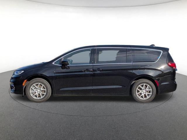 new 2026 Chrysler Pacifica car, priced at $44,160