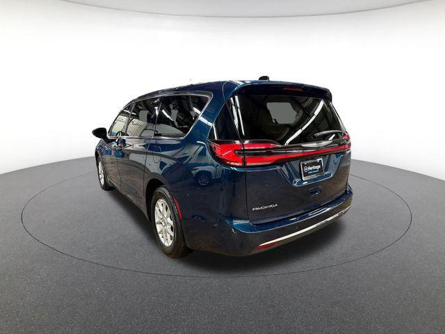 used 2024 Chrysler Pacifica car, priced at $27,300