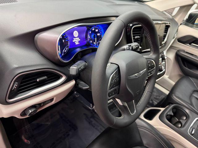 used 2023 Chrysler Pacifica car, priced at $24,888