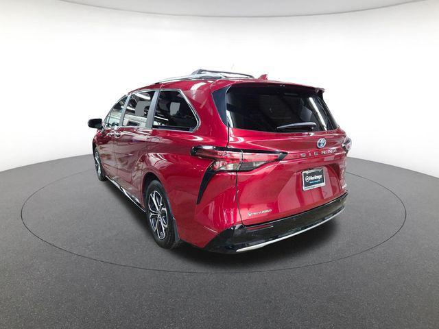 used 2025 Toyota Sienna car, priced at $54,900