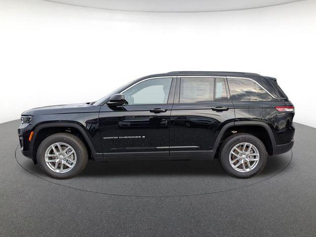 new 2025 Jeep Grand Cherokee car, priced at $42,375