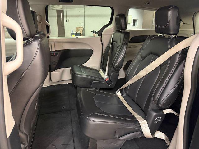 used 2024 Chrysler Pacifica car, priced at $28,500