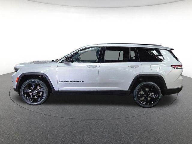 used 2022 Jeep Grand Cherokee L car, priced at $28,988