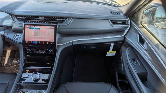 new 2025 Jeep Grand Cherokee L car, priced at $50,507