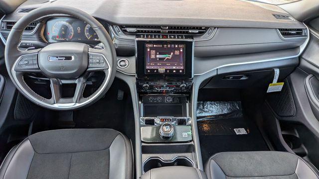 new 2025 Jeep Grand Cherokee car, priced at $43,885