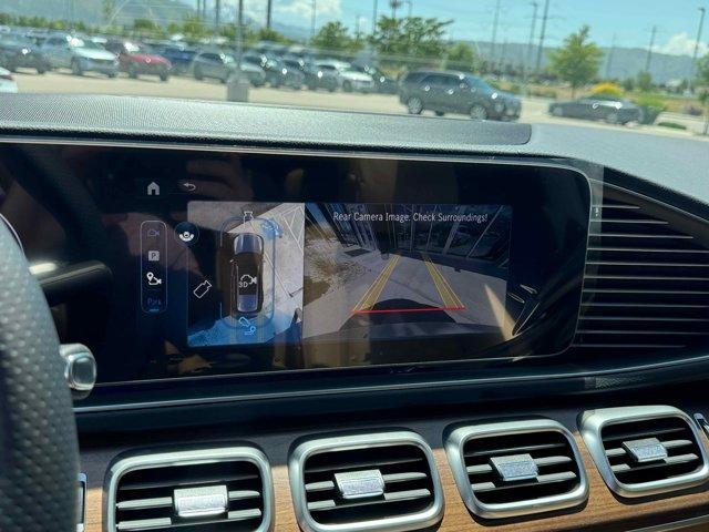 new 2025 Mercedes-Benz GLS 450 car, priced at $100,250
