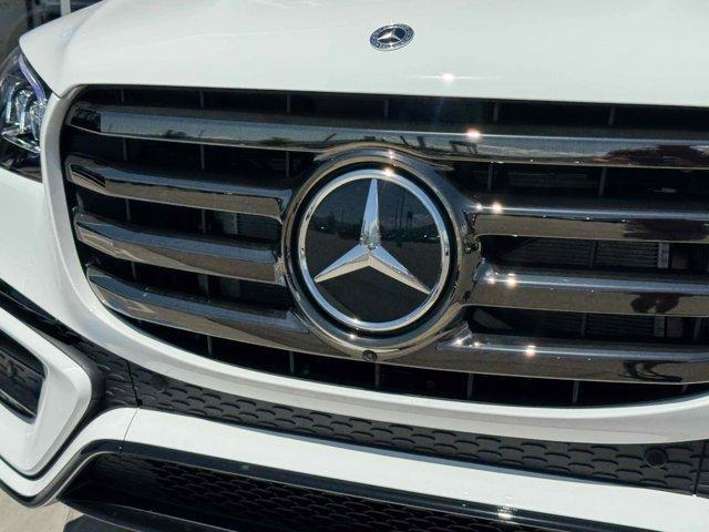 new 2025 Mercedes-Benz GLS 450 car, priced at $100,250