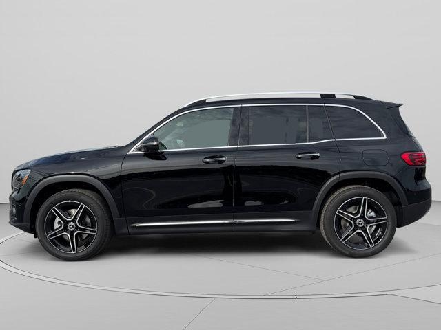 new 2026 Mercedes-Benz GLB 250 car, priced at $52,729