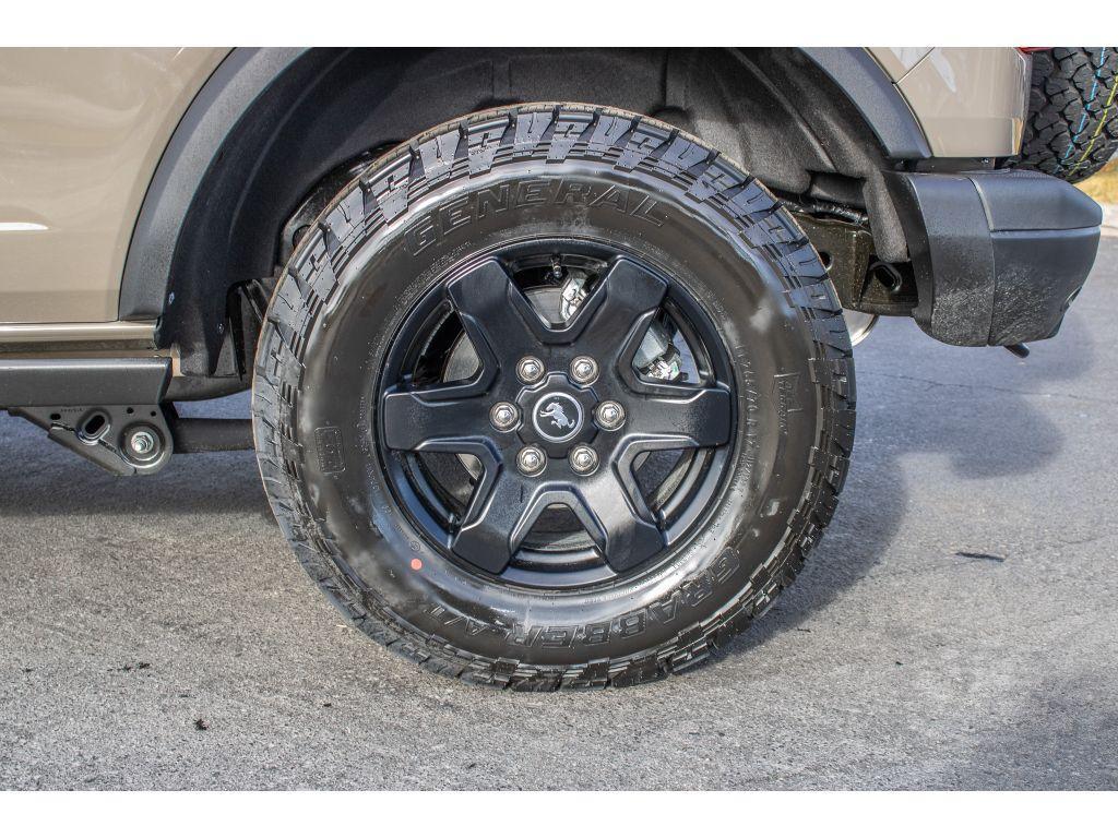 new 2025 Ford Bronco car, priced at $47,501