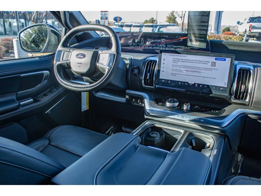 new 2025 Ford Expedition Max car, priced at $81,999