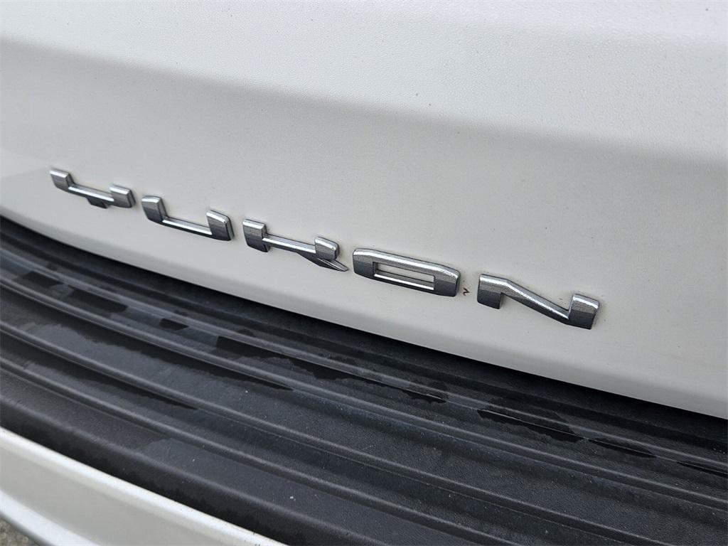 used 2024 GMC Yukon car, priced at $63,921