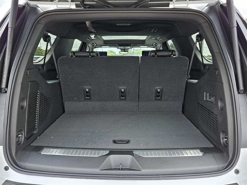 new 2025 Chevrolet Suburban car, priced at $84,516