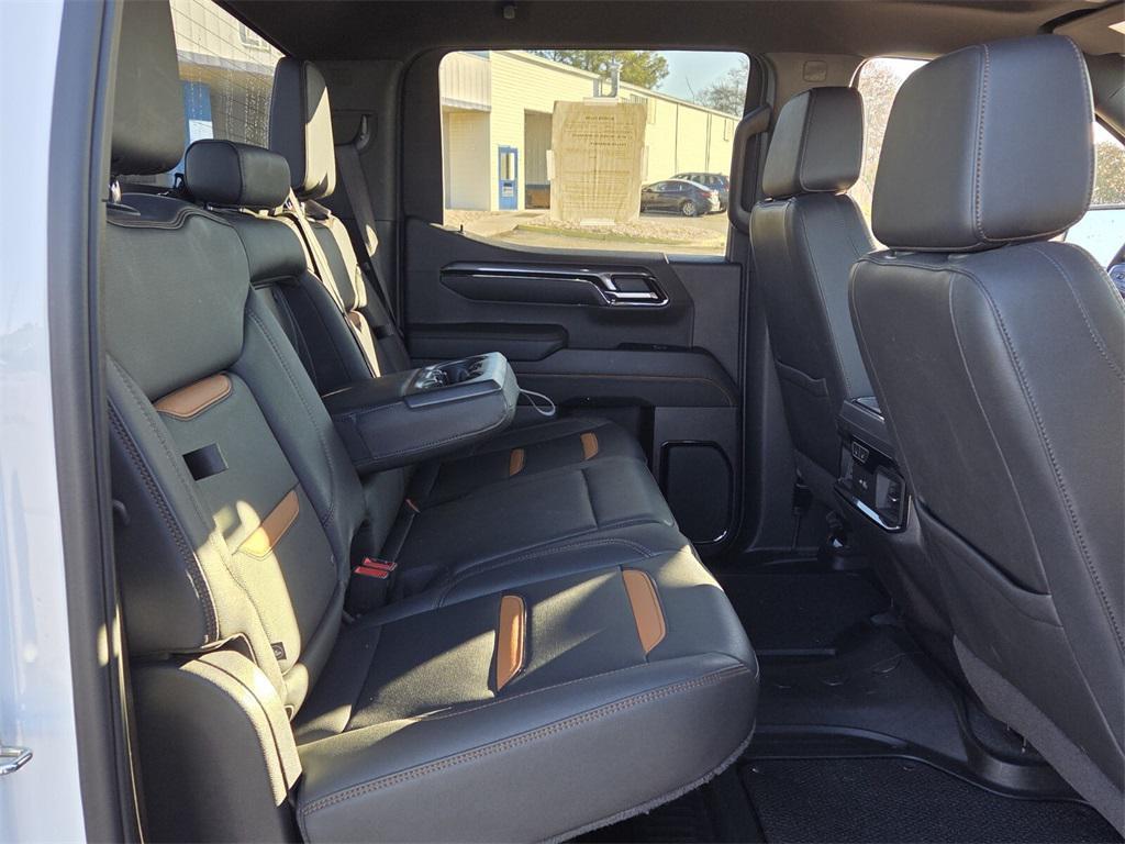 used 2023 GMC Sierra 1500 car, priced at $47,191
