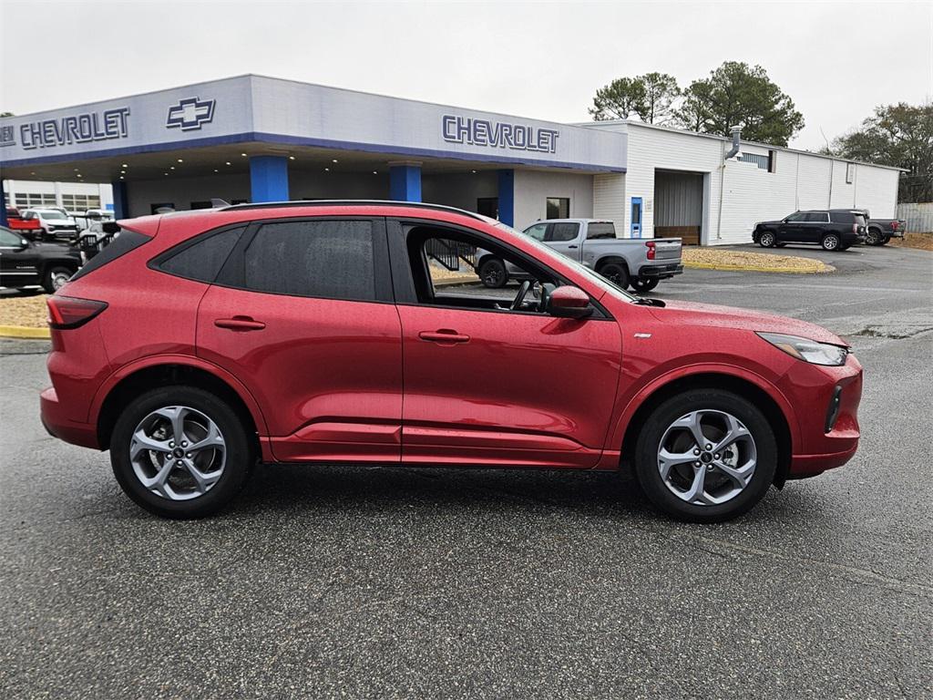 used 2023 Ford Escape car, priced at $28,604