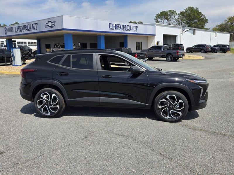 new 2026 Chevrolet Trax car, priced at $28,984