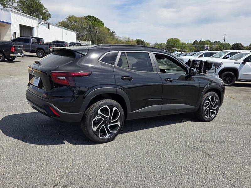 new 2026 Chevrolet Trax car, priced at $28,984