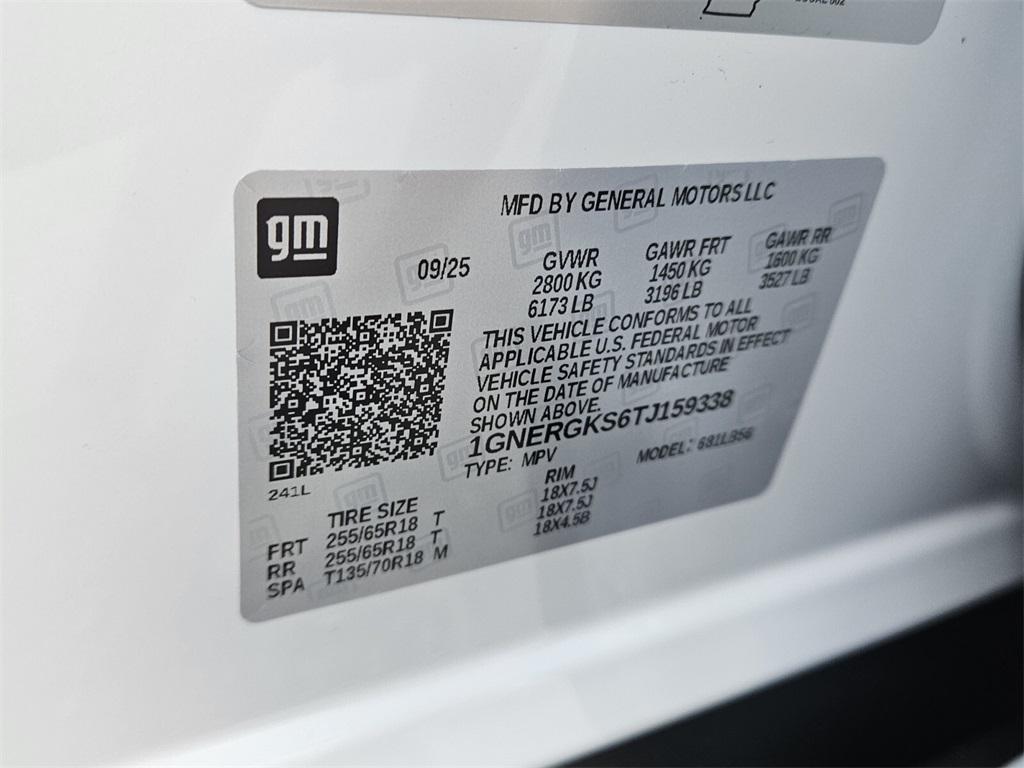 new 2026 Chevrolet Traverse car, priced at $47,495