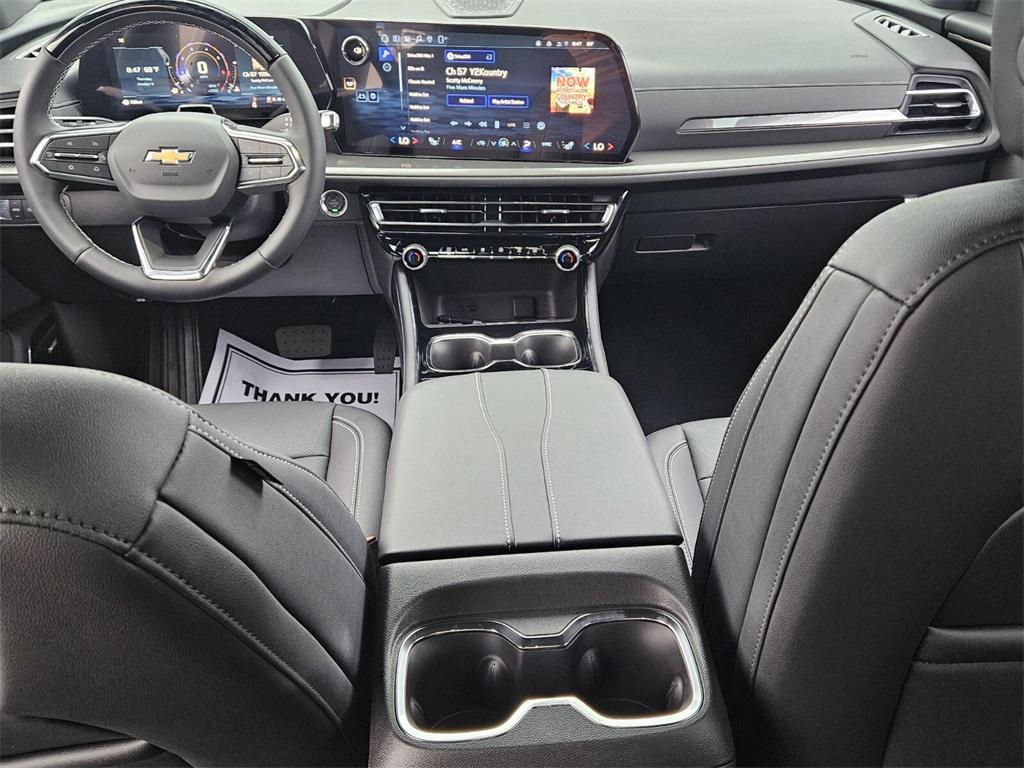 new 2026 Chevrolet Traverse car, priced at $47,495