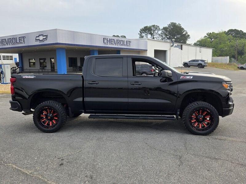 used 2024 Chevrolet Silverado 1500 car, priced at $40,595