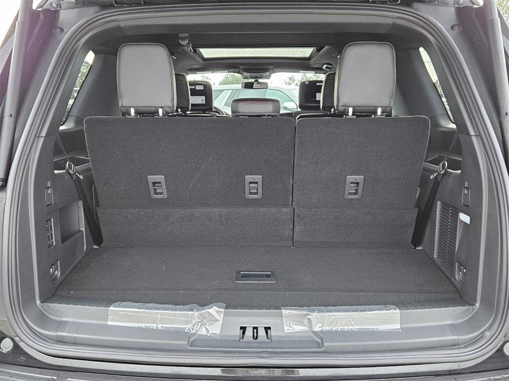 used 2024 Ford Expedition car, priced at $71,995