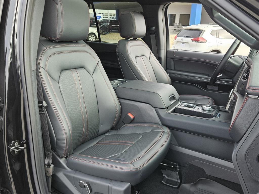 used 2024 Ford Expedition car, priced at $71,995