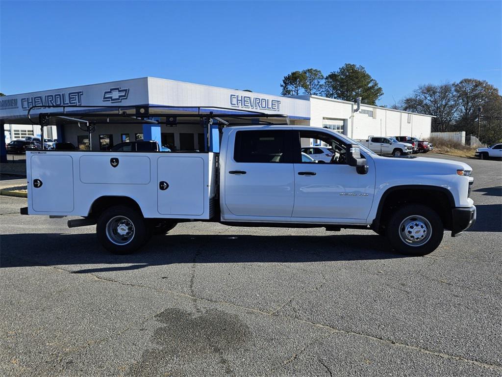 new 2024 Chevrolet Silverado 3500 car, priced at $70,427