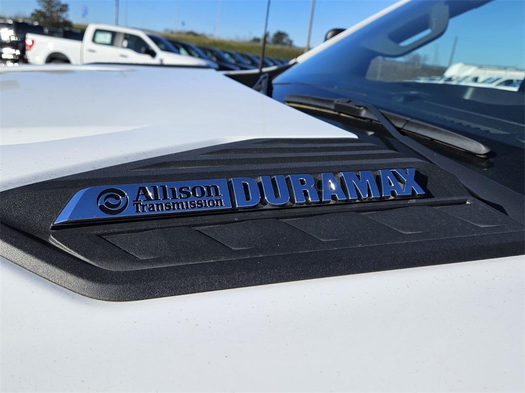 new 2024 Chevrolet Silverado 3500 car, priced at $70,427