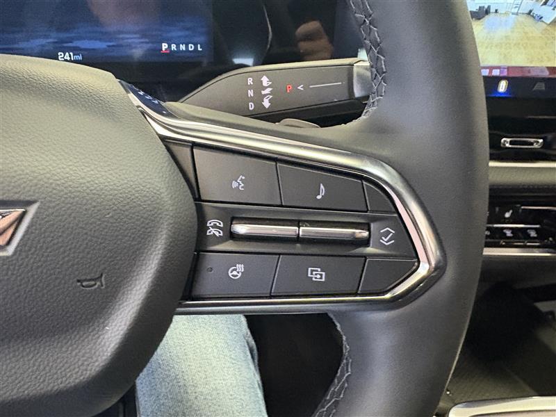 new 2026 Chevrolet Equinox car, priced at $34,930