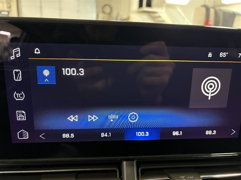 used 2024 Chevrolet Trax car, priced at $22,900