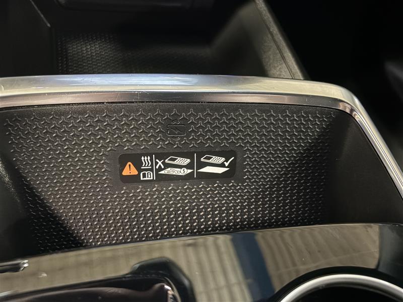 used 2025 Chevrolet Equinox car, priced at $28,500