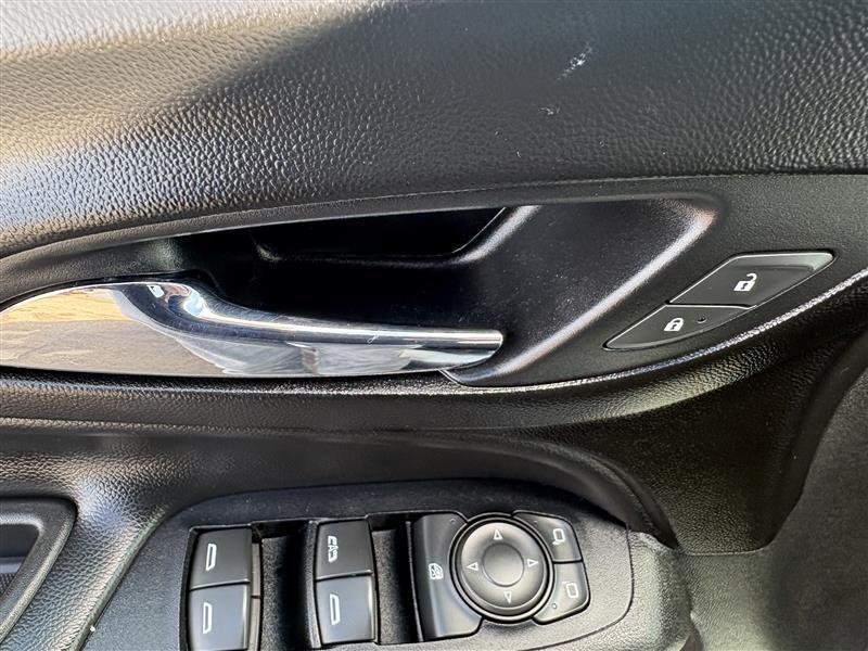 used 2018 Chevrolet Equinox car, priced at $13,000