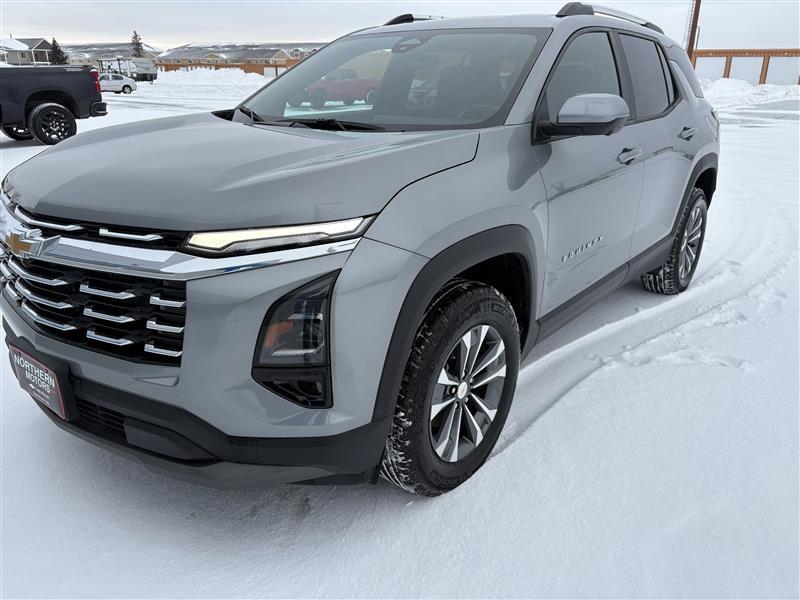 used 2025 Chevrolet Equinox car, priced at $29,500