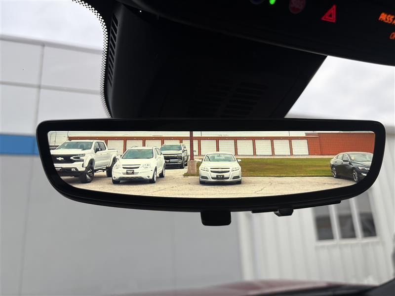 used 2025 Chevrolet Equinox car, priced at $29,500