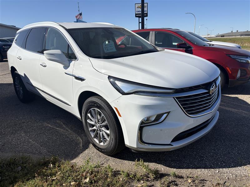 used 2023 Buick Enclave car, priced at $37,000