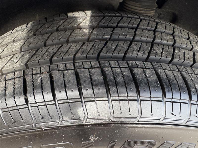 used 2023 Chevrolet Equinox car, priced at $22,000