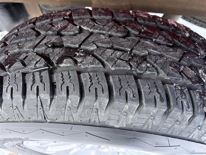 used 2025 Chevrolet Silverado 1500 car, priced at $40,500