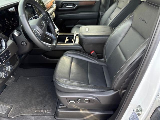 used 2025 GMC Yukon car, priced at $69,995