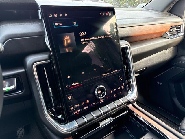 used 2025 GMC Yukon car, priced at $69,995