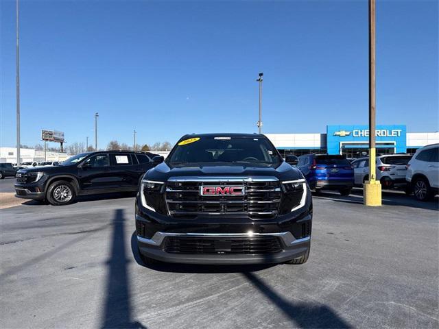 used 2025 GMC Acadia car, priced at $33,995