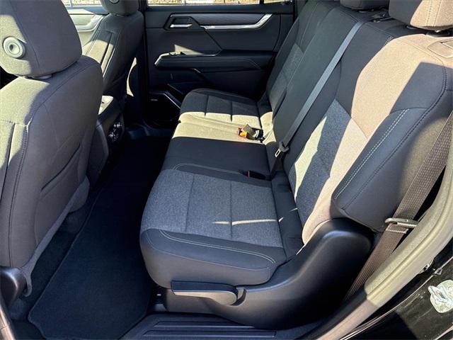 used 2025 GMC Acadia car, priced at $33,995