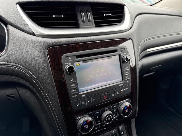 used 2015 Chevrolet Traverse car, priced at $9,994