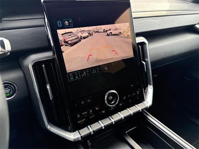 used 2025 GMC Acadia car, priced at $35,995