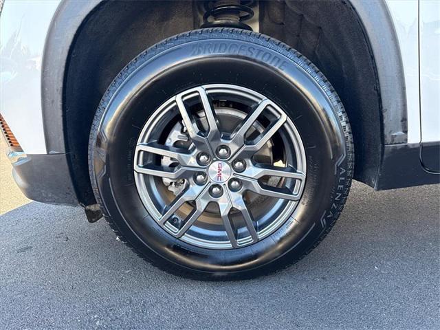 used 2025 GMC Acadia car, priced at $34,995